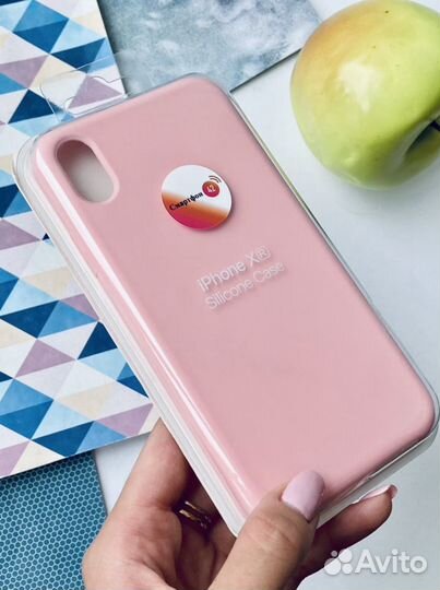 Чехол на iPhone XR