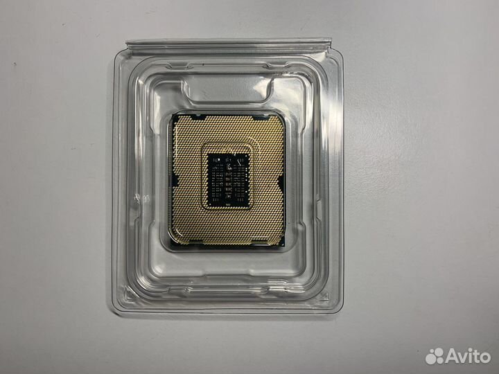 Процессор Intel Xeon E5-1650 v2