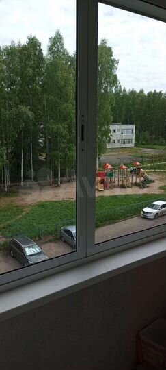 3-к. квартира, 64 м², 4/9 эт.