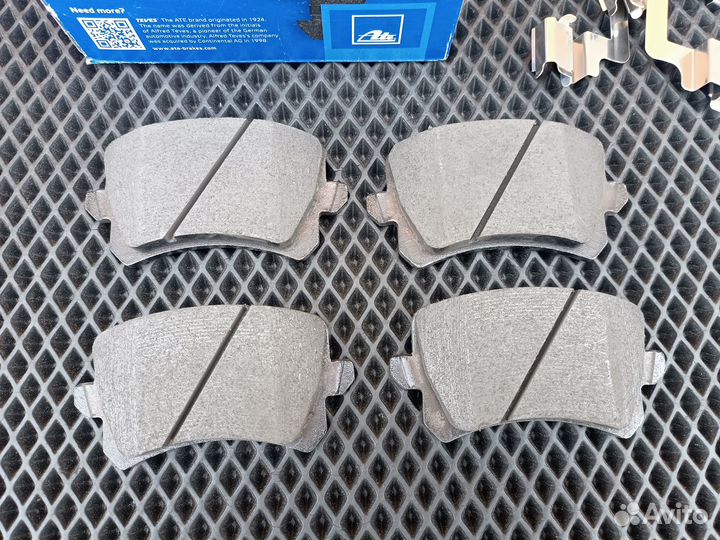 Задние тормозные колодки ATE Ceramic 13047026212