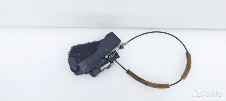 Замок багажника Toyota Land Cruiser Prado 150