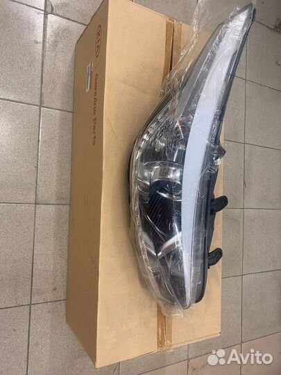 Фара правая Kia Ceed 2 JD 2012-2018