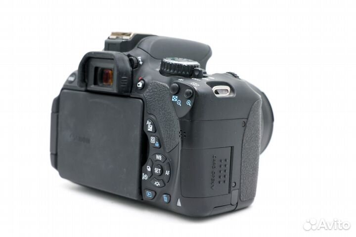 Canon EOS 650D Kit 18-55mm