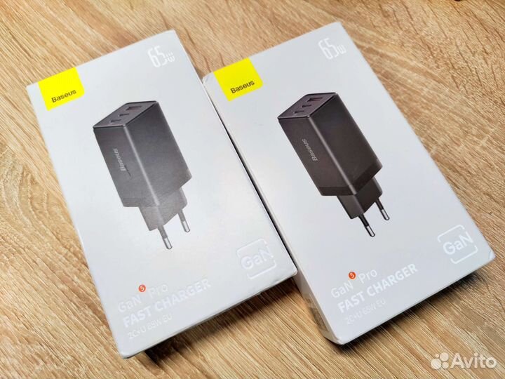 Зарядное устройство Baseus Gan 5 Pro 65W, Новое
