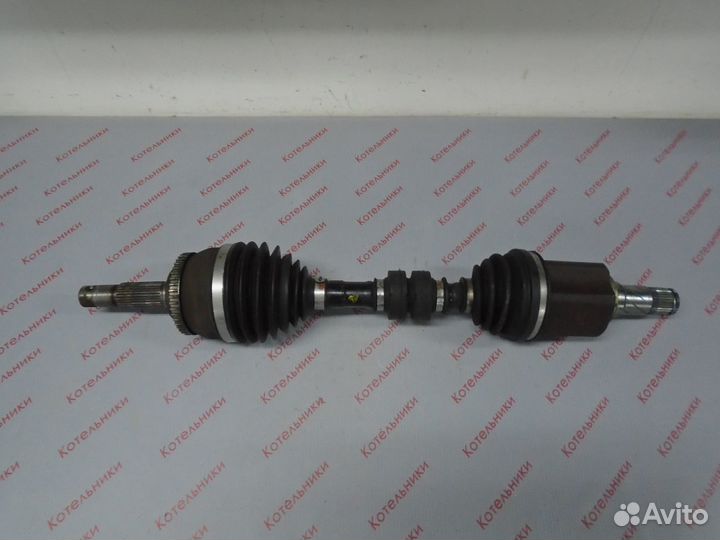 Nissan 39101-AV911 Вал приводной левый