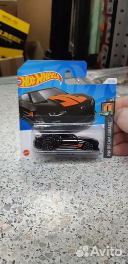 Модель Hot Wheels '18 Camaro SS. -2024