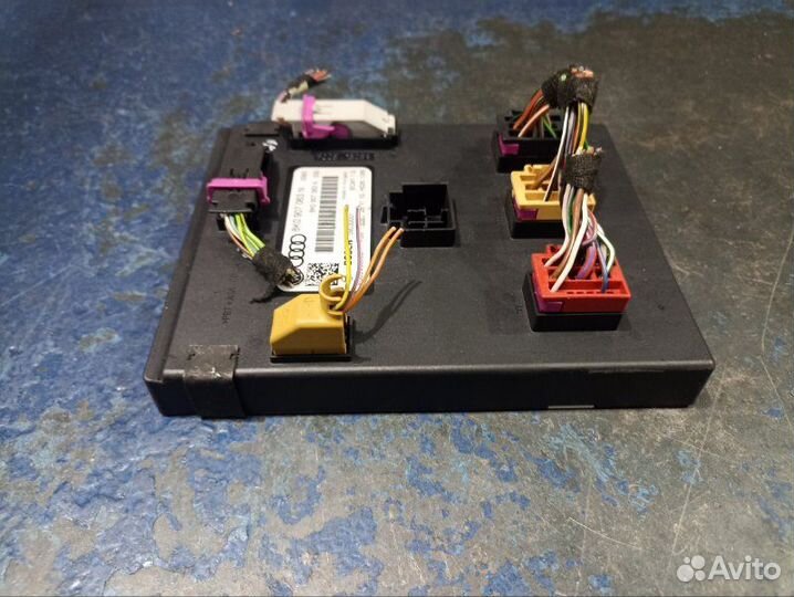 Блок комфорта Audi Q5 8R