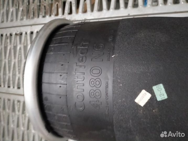 Пневморессора Foton передняя левая задней подвески