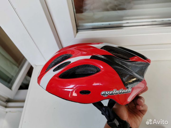 Велошлем Cyclotech и защита Roces