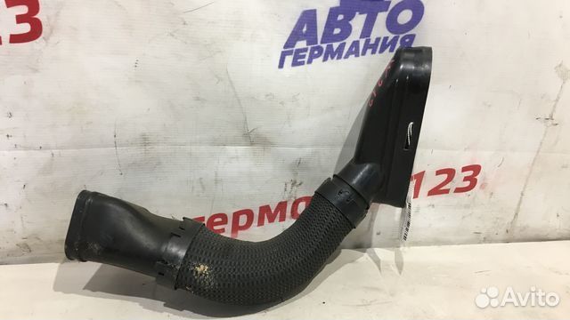 Патрубок воздушного фильтра левый Mercedes E350