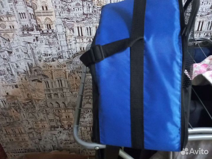 Переноска для кошек и маленьких собак