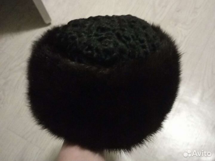 Норковая шапка