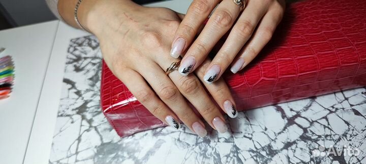 Маникюр, педикюр