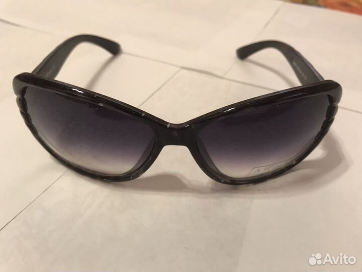 Женские солнечные очки