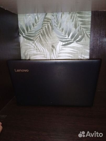Ноутбук lenovo