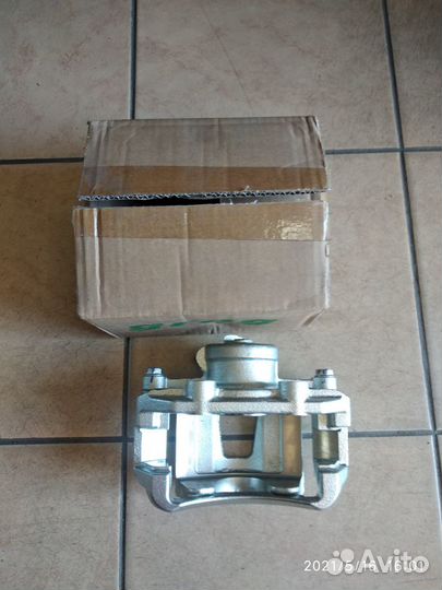 Суппорт передний Дэу Нексия N100 (dohc), N150