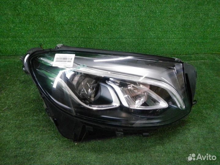 Фара правая Mercedes-Benz GLC