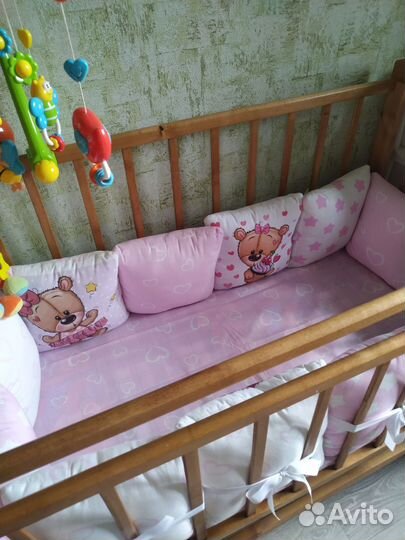 Бортики в детскую кроватку новые