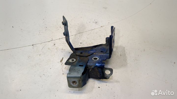 Кронштейн Renault Megane 3, 2010