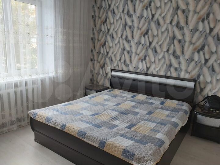 2-к. квартира, 53 м², 1/4 эт.