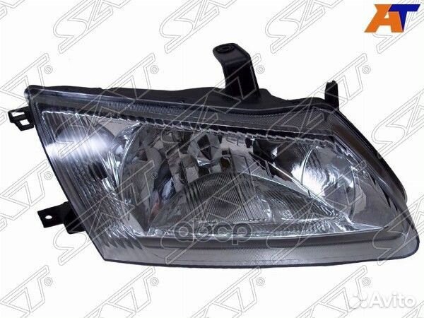 Фара Nissan Bluebird Sylphy 00-03 (Справа)