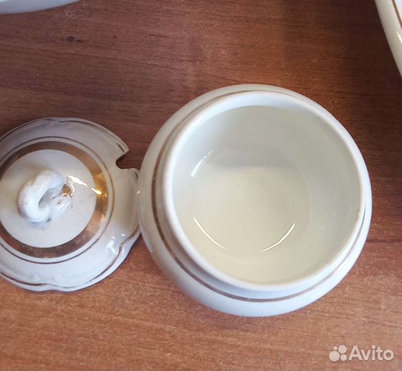 Блюдо, грубокая супница, сахарница зик