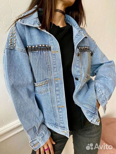 Джинсовая куртка