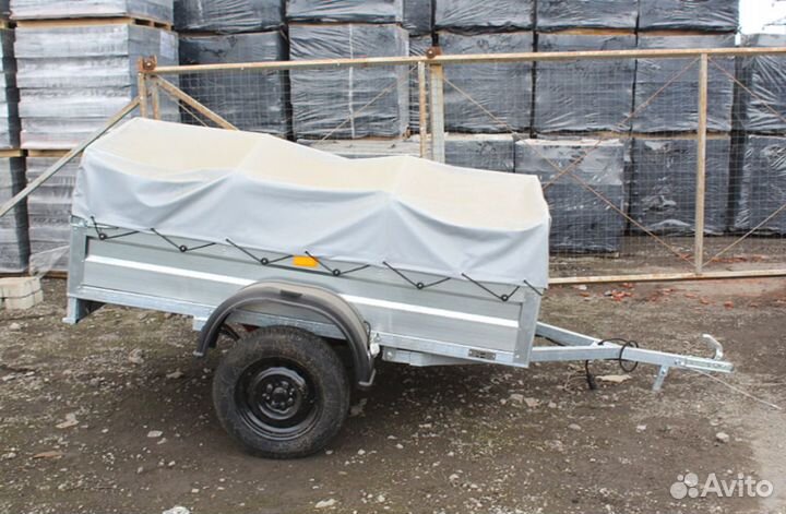 Самосвальный легковой прицеп с тентом