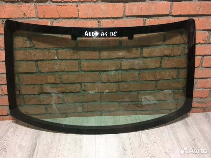 Стекло заднее заднее Audi A4 B8