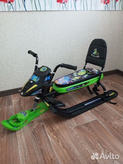 Детский снегокат