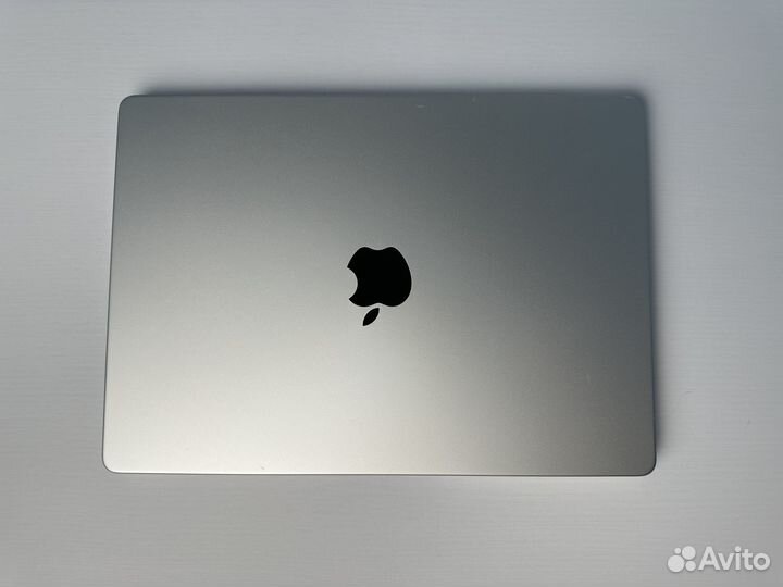 MacBook Pro 14 2021 M1 Pro/16/512Gb (рст, Silver)