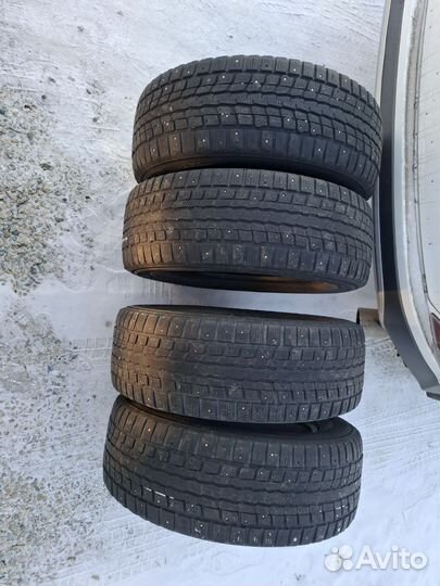 Dunlop Winter Maxx 225/65 R17