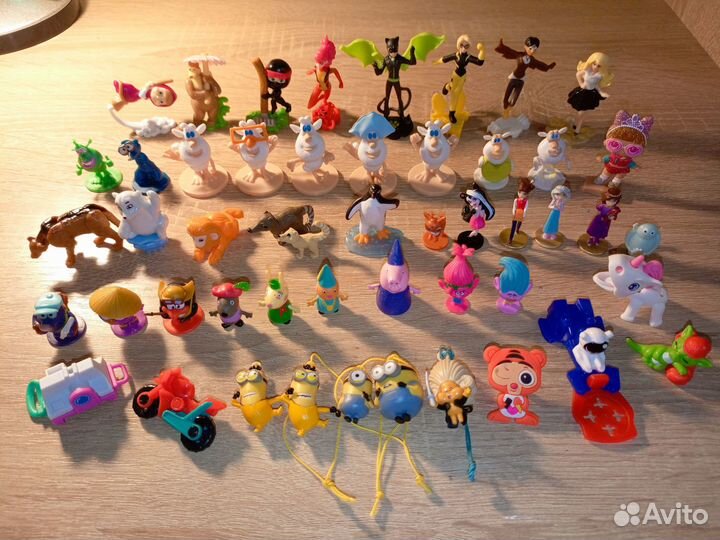 Игрушки из киндер сюрприз пакетом