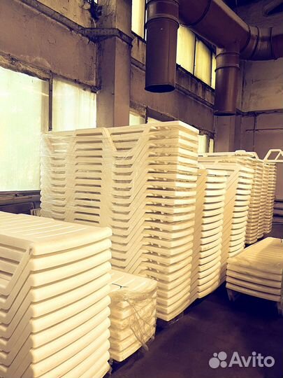 Пляжный шезлонг лежак оптом производитель арт 2045