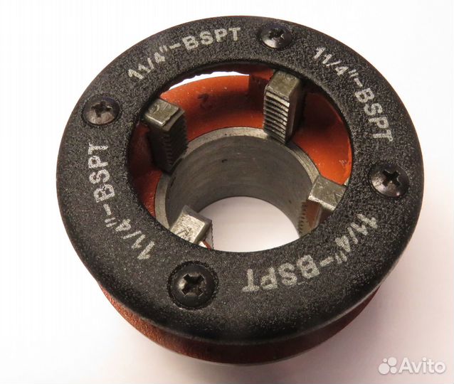 Клупп трубный 1 1/4