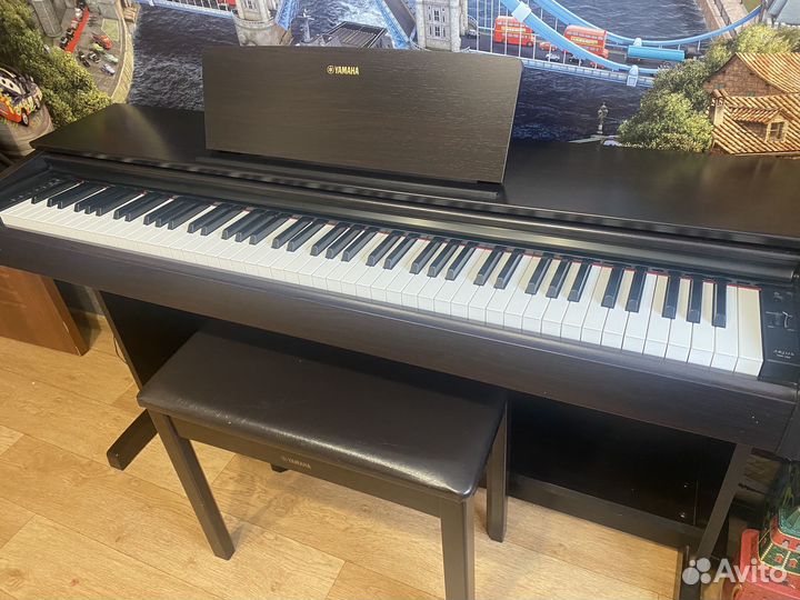 Цифровое пианино yamaha Arius YDP-143