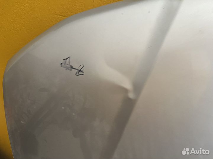 Капот mitsubishi carisma