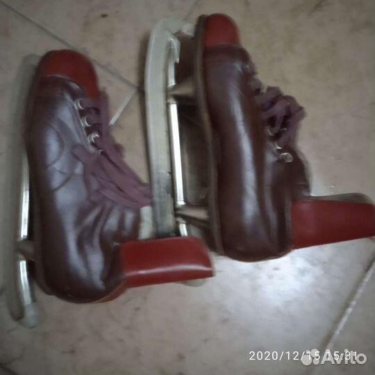 Коньки 36(23) и 36,5(23,5) отличное состояние