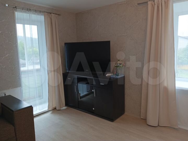 1-к. квартира, 42 м², 2/5 эт.