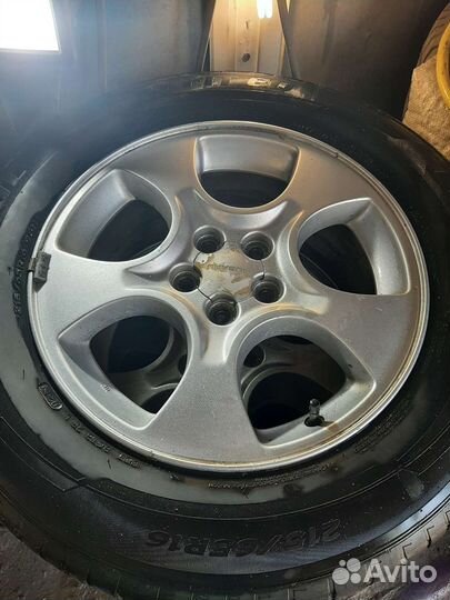 Laufenn G Fit EQ 215/65 R16