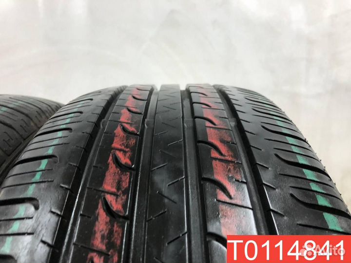 Goodyear EfficientGrip SUV 4x4 225/55 R19 99V