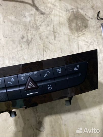 Cd-чейнджер Mercedes-Benz Cls-Class W219 M273E55