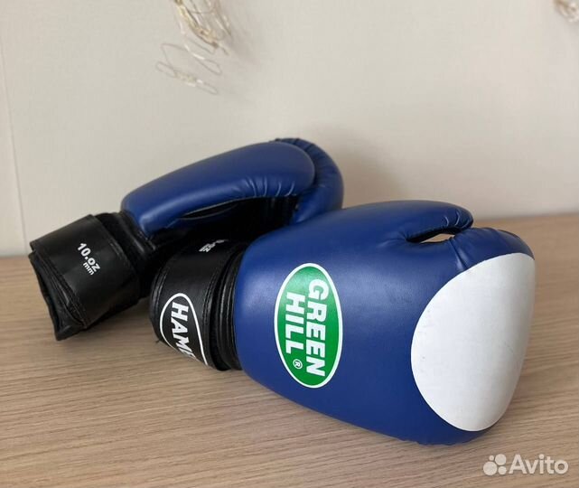 Боксерские перчатки 10 oz green hill