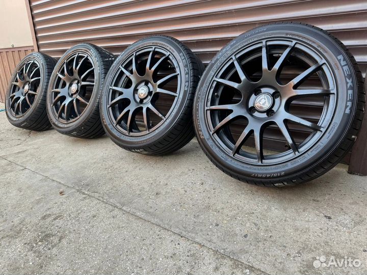 Колеса R17 4x100 в сборе 215/45