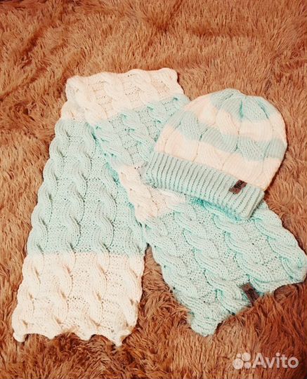 Комплект шапка, шарф