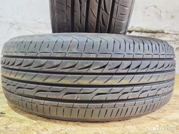 Bridgestone Regno GR-XI 215/55 R17 94V