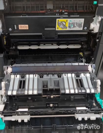 Цветной лазерный принтер HP LJ CP2025DN