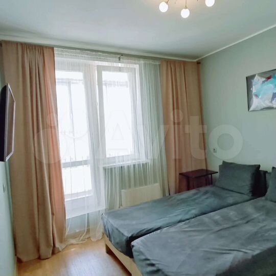 2-к. квартира, 40 м², 2/25 эт.