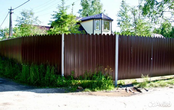 Забор из профнастила для дома быстро