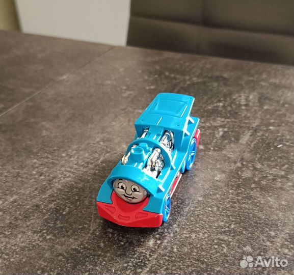 Паровозик томас